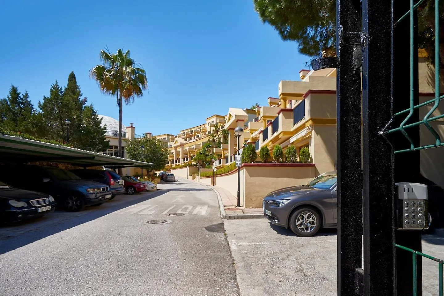 Oleholidays 217 Romana Playa Junto Al Mar Marbella