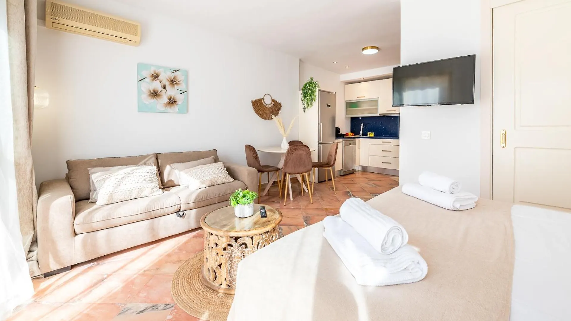 Apartment Oleholidays 217 Romana Playa Junto Al Mar Marbella